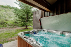 Trailside Court #20